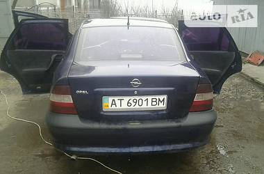 Другие легковые Opel Vectra 1998 в Калуше
