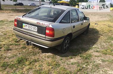 Хэтчбек Opel Vectra 1990 в Киеве