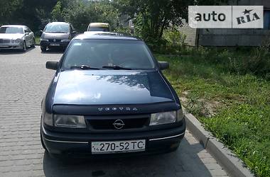 Седан Opel Vectra 1990 в Львові