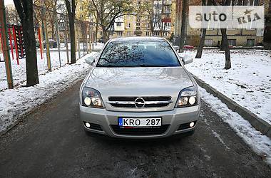 Седан Opel Vectra 2005 в Киеве