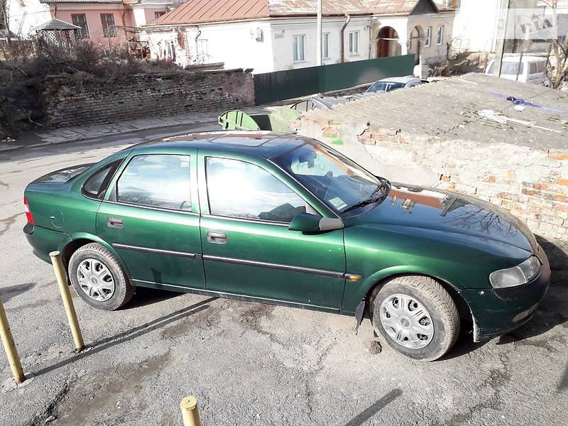 Седан Opel Vectra 1996 в Тернополе