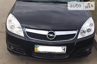 Седан Opel Vectra 2006 в Львове