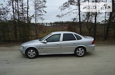 Седан Opel Vectra 2000 в Емильчине