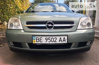 Седан Opel Vectra 2004 в 