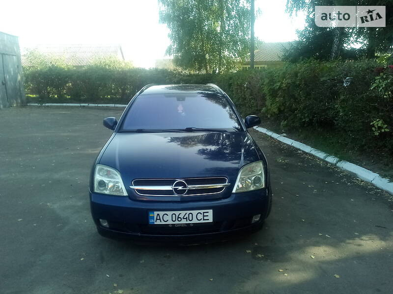 Універсал Opel Vectra 2004 в Нововолинську