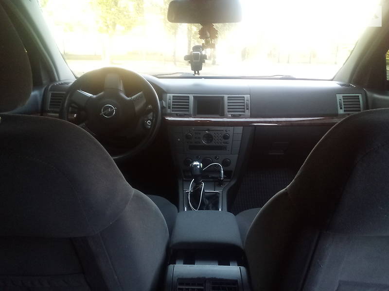 Універсал Opel Vectra 2004 в Нововолинську