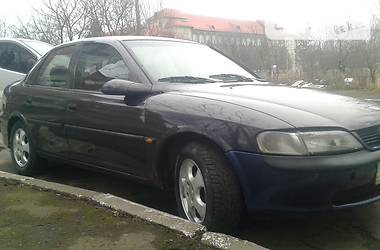 Седан Opel Vectra 1996 в Дрогобыче