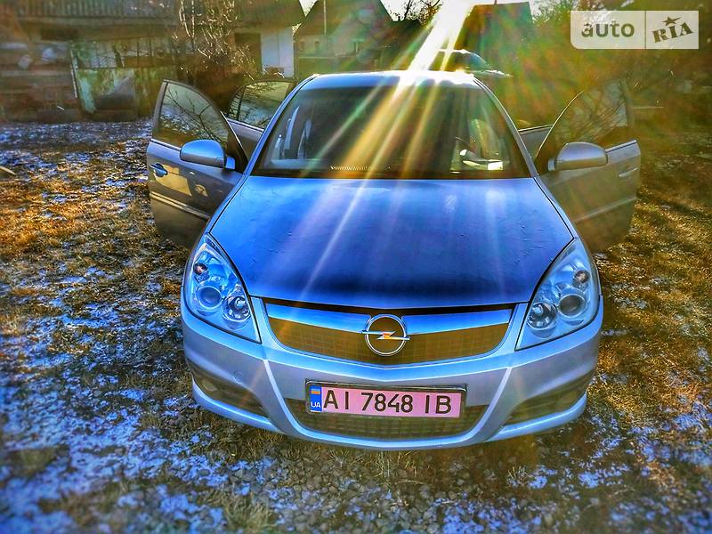 Седан Opel Vectra 2006 в Білій Церкві