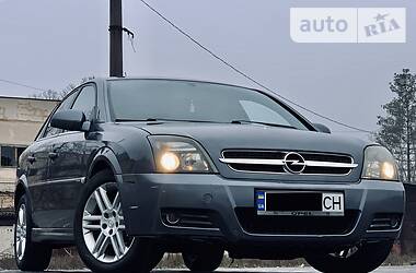 Хэтчбек Opel Vectra 2004 в Одессе