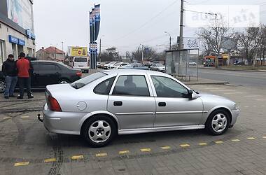 Седан Opel Vectra 2002 в Одессе