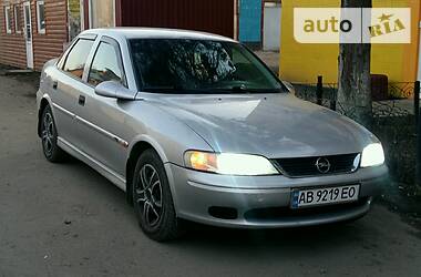 Седан Opel Vectra 2001 в Крижополі