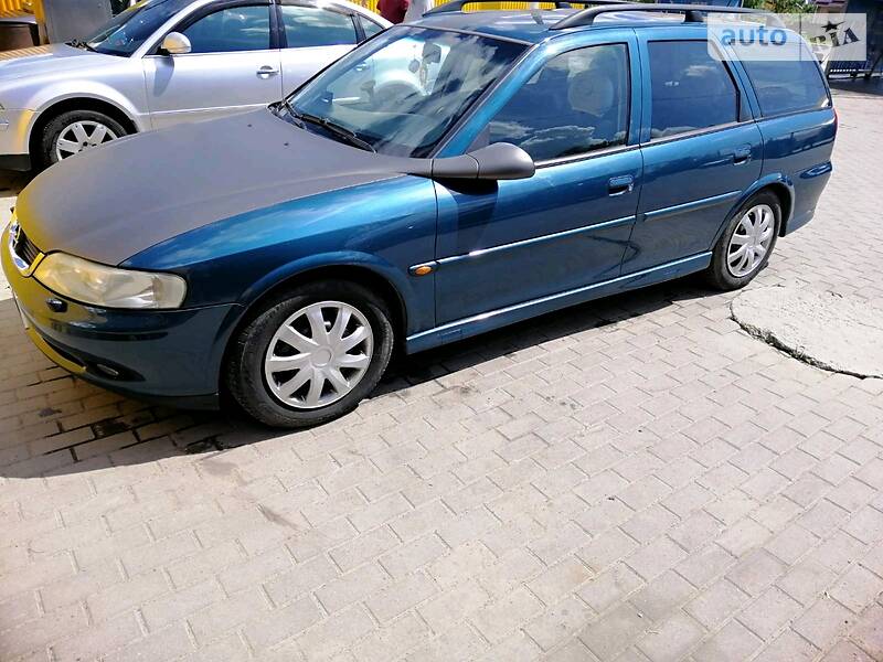 Універсал Opel Vectra 2001 в 