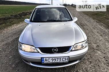 Хетчбек Opel Vectra 1999 в 