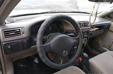 Седан Opel Vectra 1989 в Жмеринке