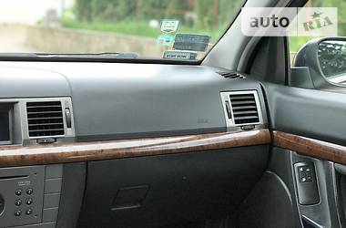 Универсал Opel Vectra 2004 в 