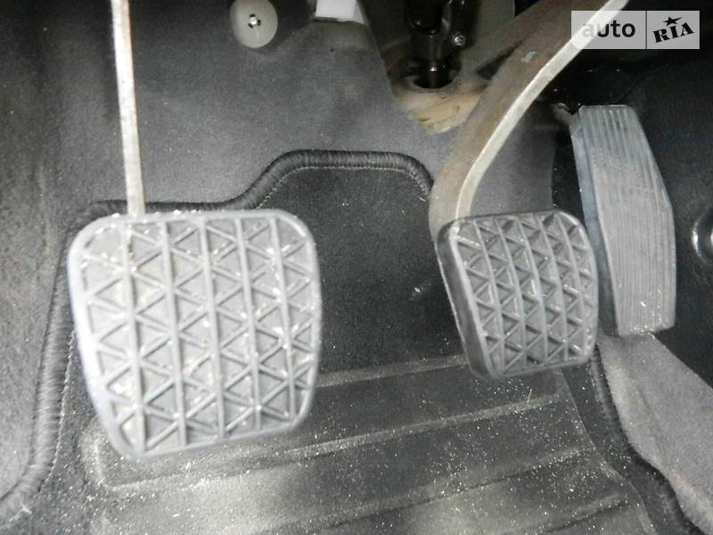 Седан Opel Vectra 2000 в Сарнах