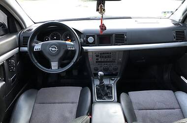 Лифтбек Opel Vectra 2003 в Тернополе