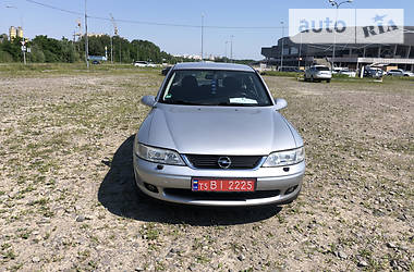 Седан Opel Vectra 2001 в 