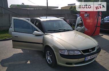 Седан Opel Vectra 1996 в 