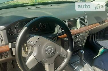 Седан Opel Vectra 2004 в Херсоне