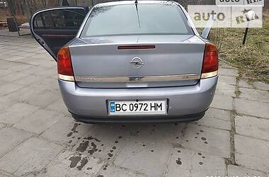 Седан Opel Vectra 2003 в Львові