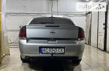 Лифтбек Opel Vectra 2004 в Киеве