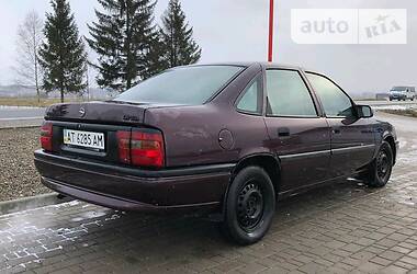 Седан Opel Vectra 1995 в Івано-Франківську