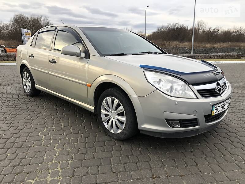 Седан Opel Vectra 2006 в Львове