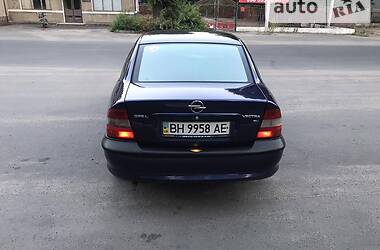 Седан Opel Vectra 1996 в Измаиле