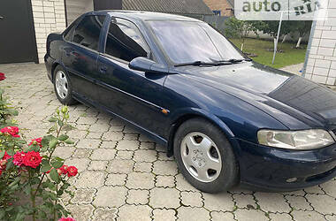 Седан Opel Vectra 2001 в Переяславе