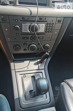 Хетчбек Opel Vectra 2007 в 