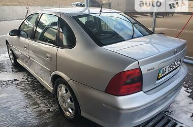 Седан Opel Vectra 2000 в Киеве