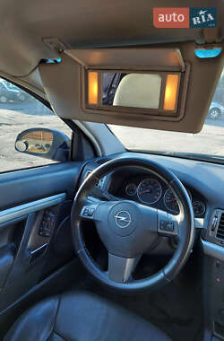 Седан Opel Vectra 2008 в 