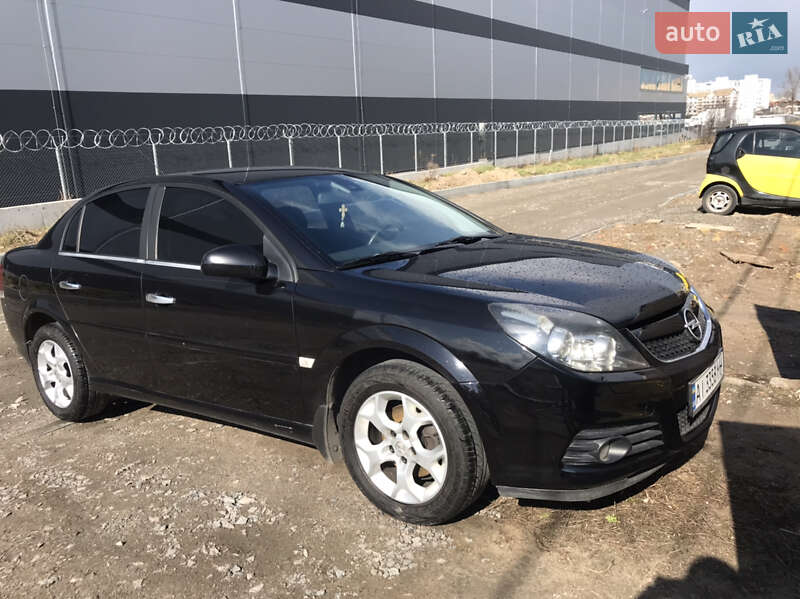 Седан Opel Vectra 2008 в Петропавловской Борщаговке