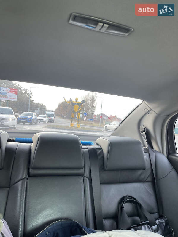 Седан Opel Vectra 2008 в Петропавловской Борщаговке