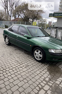 Седан Opel Vectra 1996 в Львові