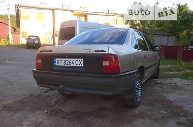 Седан Opel Vectra 1991 в Бучаче