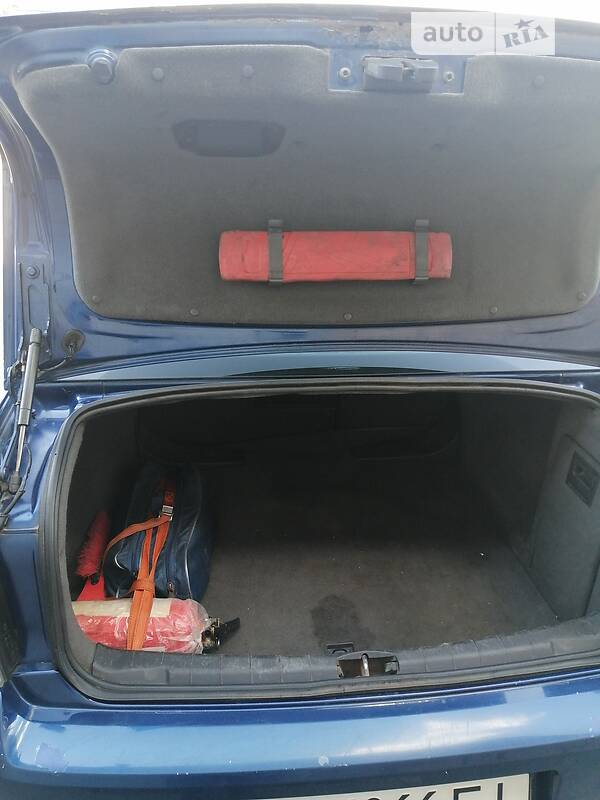 Седан Opel Vectra 2003 в Києві