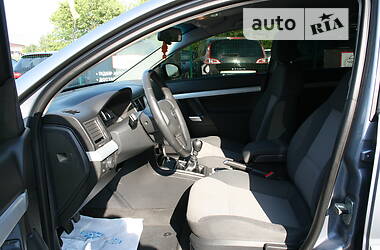 Седан Opel Vectra 2004 в 