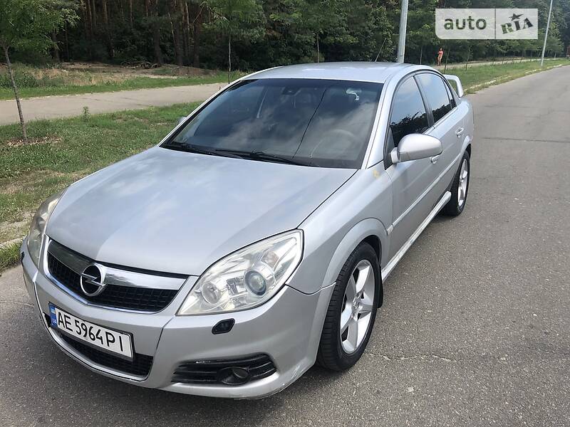 Седан Opel Vectra 2006 в Киеве