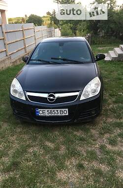 Седан Opel Vectra 2006 в Черновцах