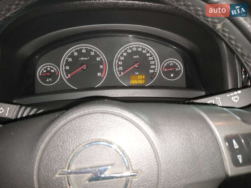 Ліфтбек Opel Vectra 2008 в Дніпрі фото 9 Ліфтбек Opel Vectra 2008 в Дніпрі