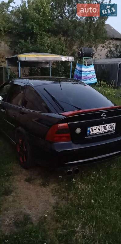 Лифтбек Opel Vectra 1999 в Броварах