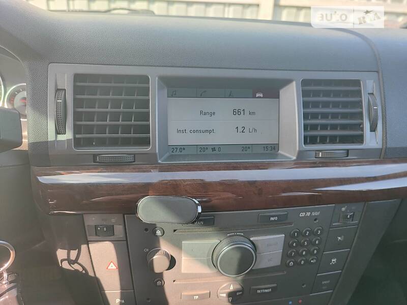 Седан Opel Vectra 2004 в Одесі