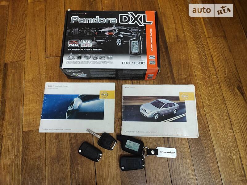 Седан Opel Vectra 2004 в Одесі