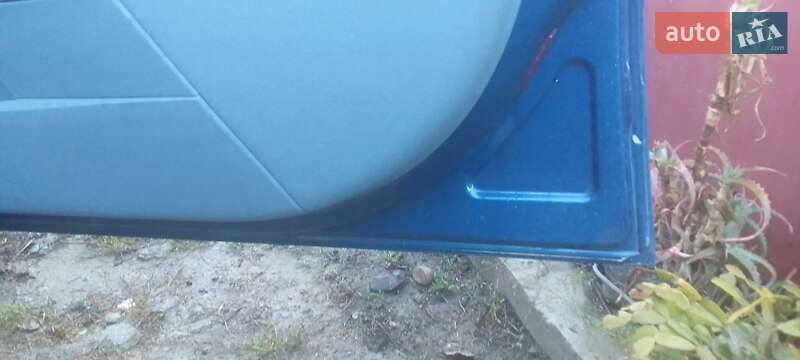 Седан Opel Vectra 2002 в Новой Ушице