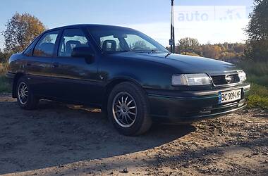 Седан Opel Vectra 1995 в Львове