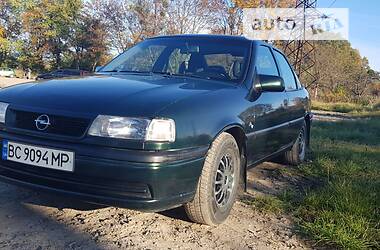 Седан Opel Vectra 1995 в Львове