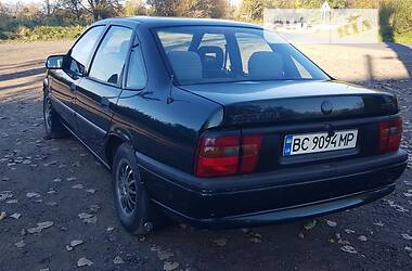 Седан Opel Vectra 1995 в Львове