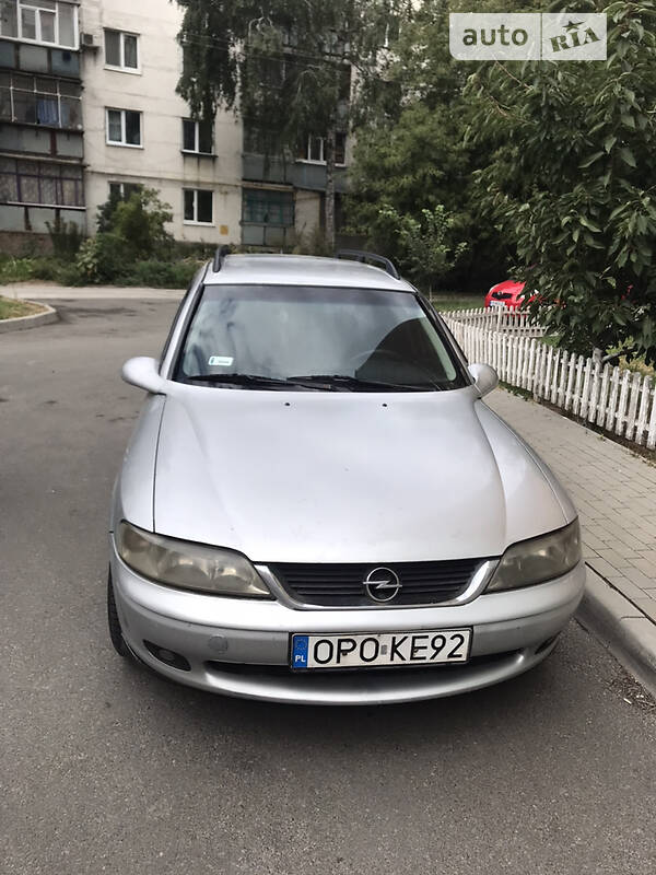 Универсал Opel Vectra 2001 в Чернигове